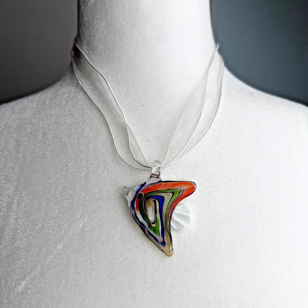 Art Glass Tropical Fish Pendant Necklace Murano Style Multi‎ Strand White Cord